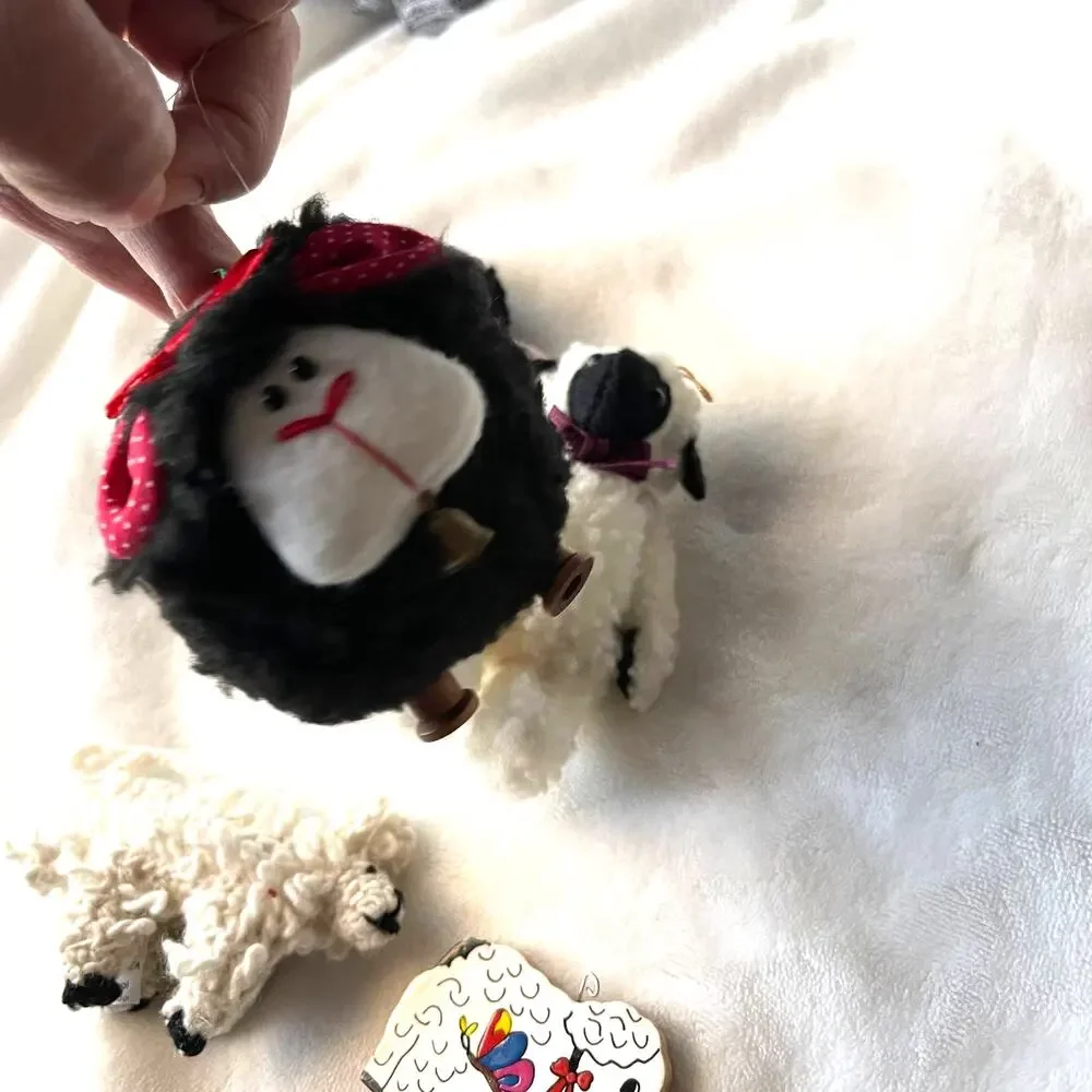 Lot of Assorted Vintage Sheep Ornaments Folk Art Cottage Country Farm